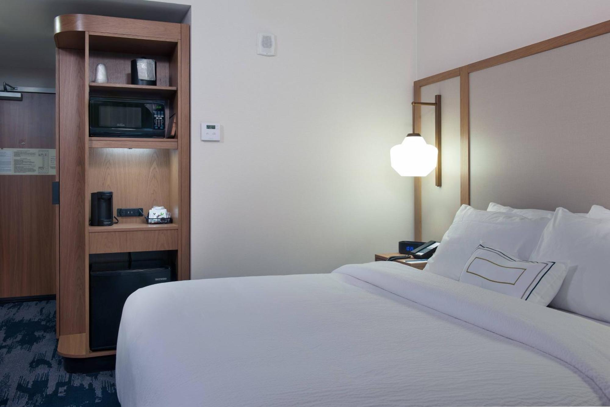 Fairfield By Marriott Pittsburgh Downtown Hotel Exterior photo